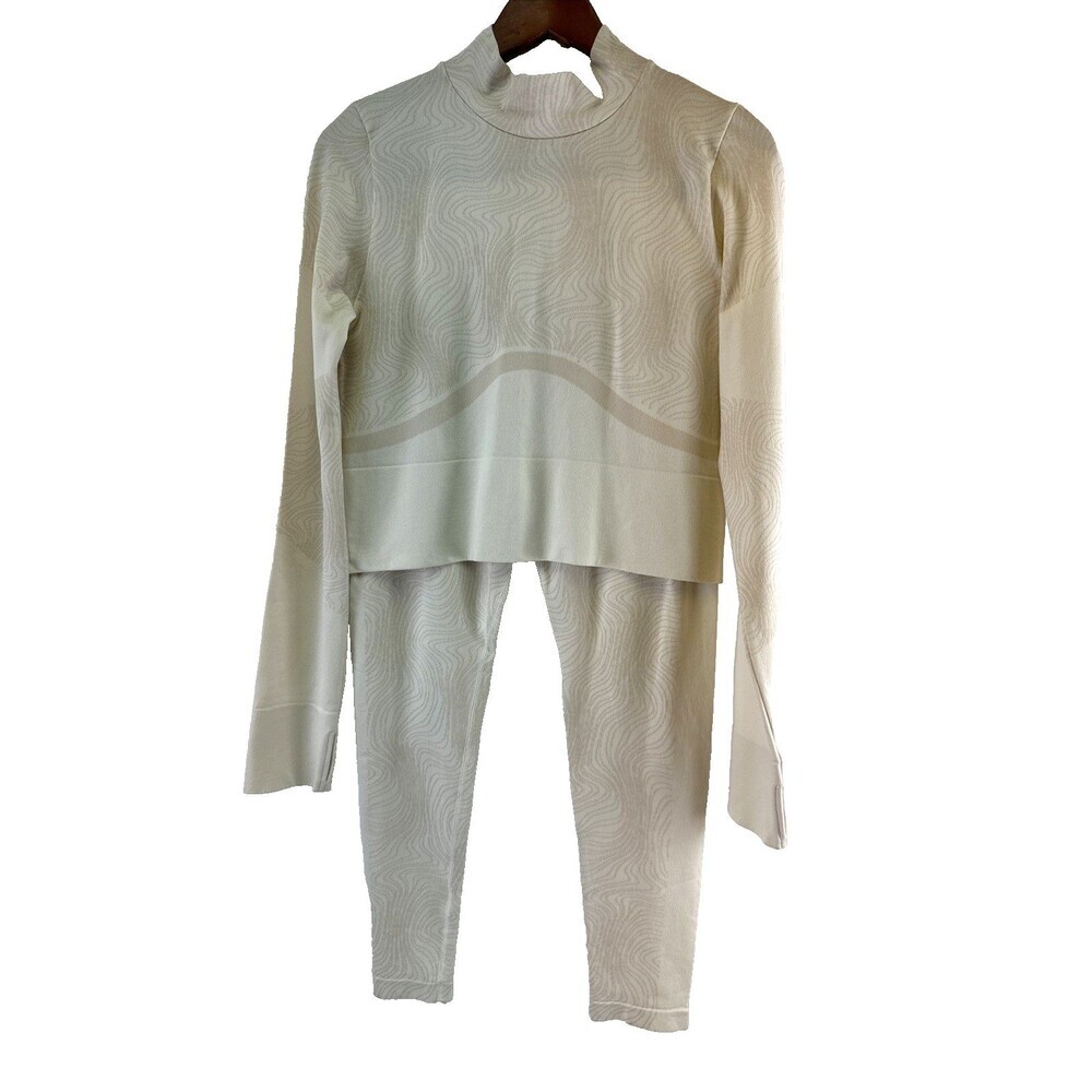 Sage Collective Activewear Set Mock Neck Long Sleeve Top Leggings‎ Ivory Large